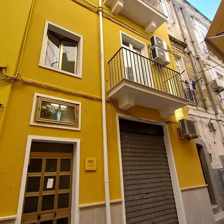 Vico Del Consiglio * בארי